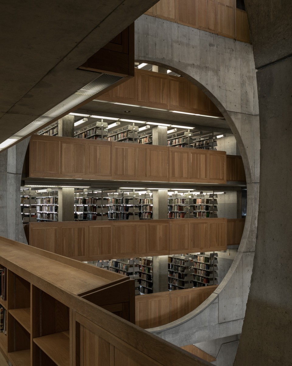 Exeter Library_Louis Kahn